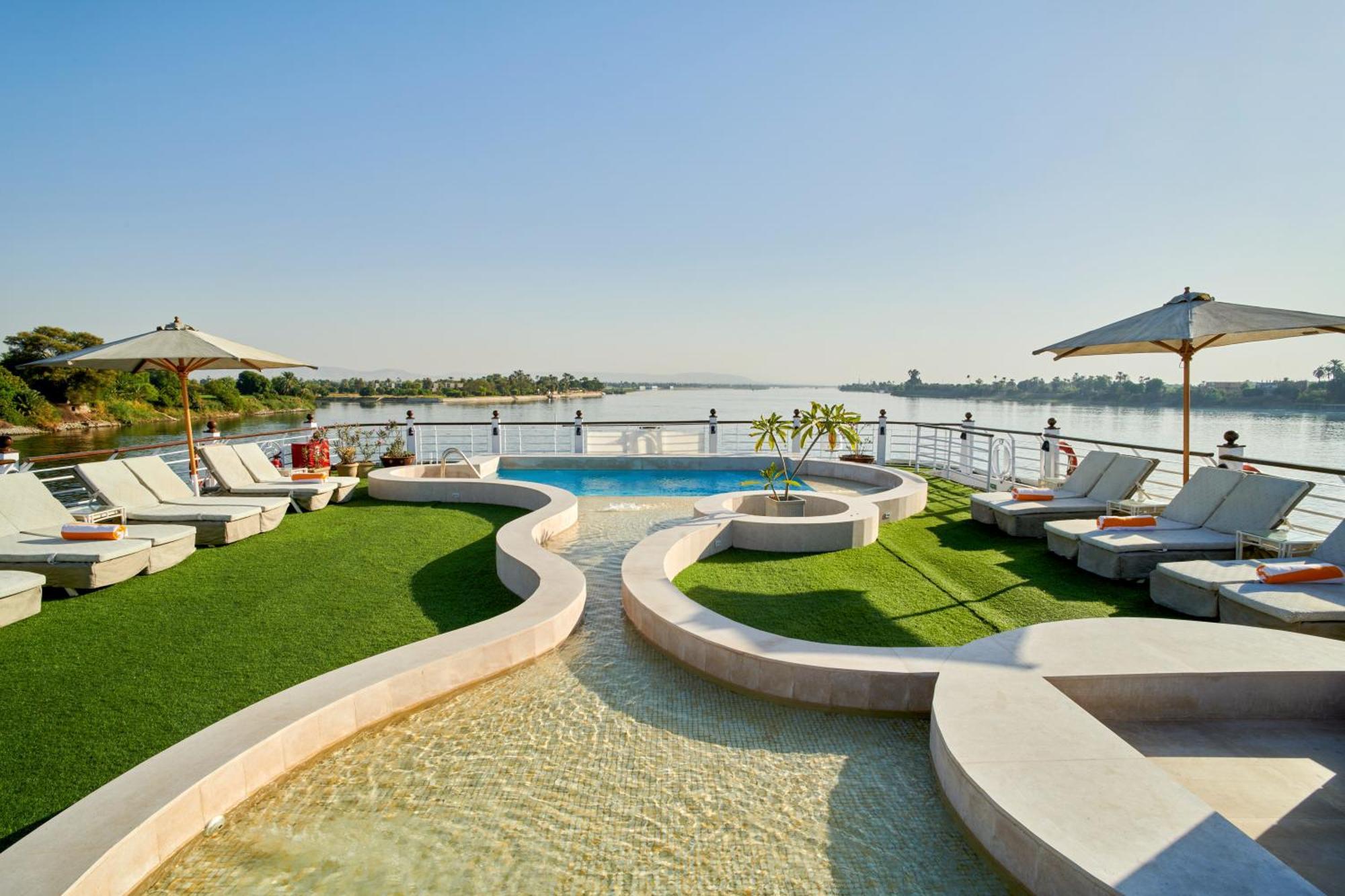 Moevenpick Royal Lotus Nile Cruise, Every Monday Four Nights From Luxor, Every Friday Three Nights From Aswan - Including Excursions & Sightseeing Екстериор снимка
